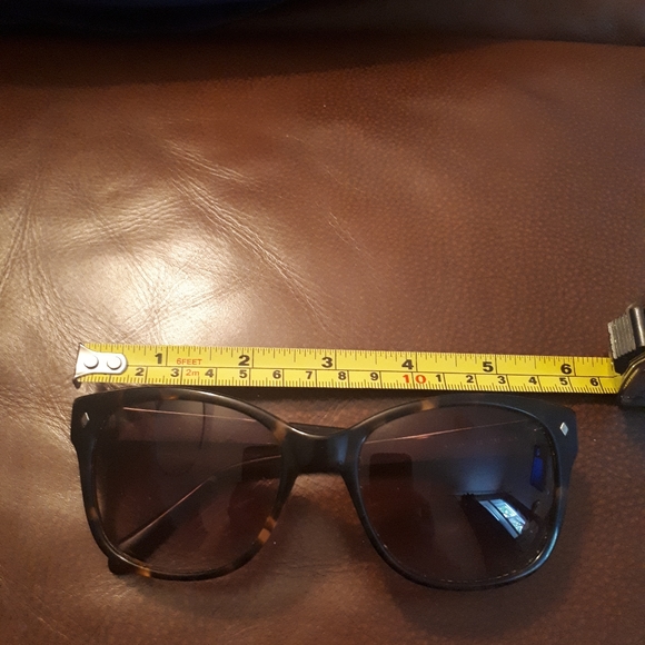 Coach, French Connection and Fossil Sunglasses for sale - Picture 5 of 17